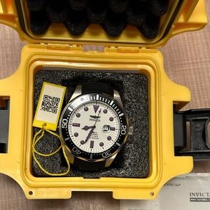 Invicta men’s watch 60mm
